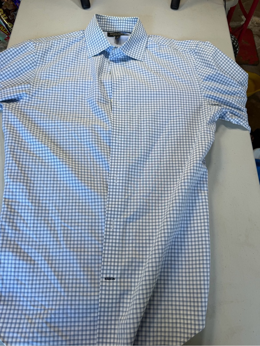 Banana Republic non iron slim fit men’s button down shirt
